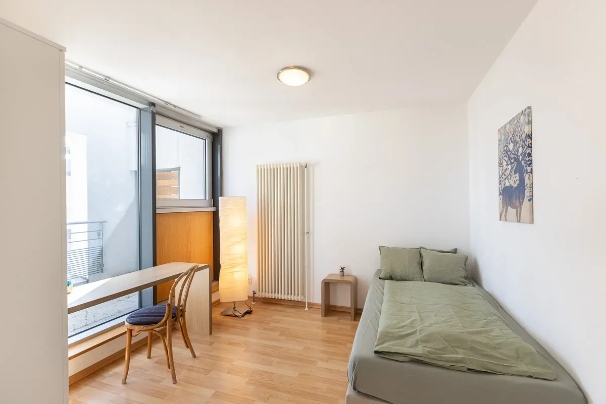 Loft L, Loft with three bedrooms: CopperRoof Apartments Merseburg