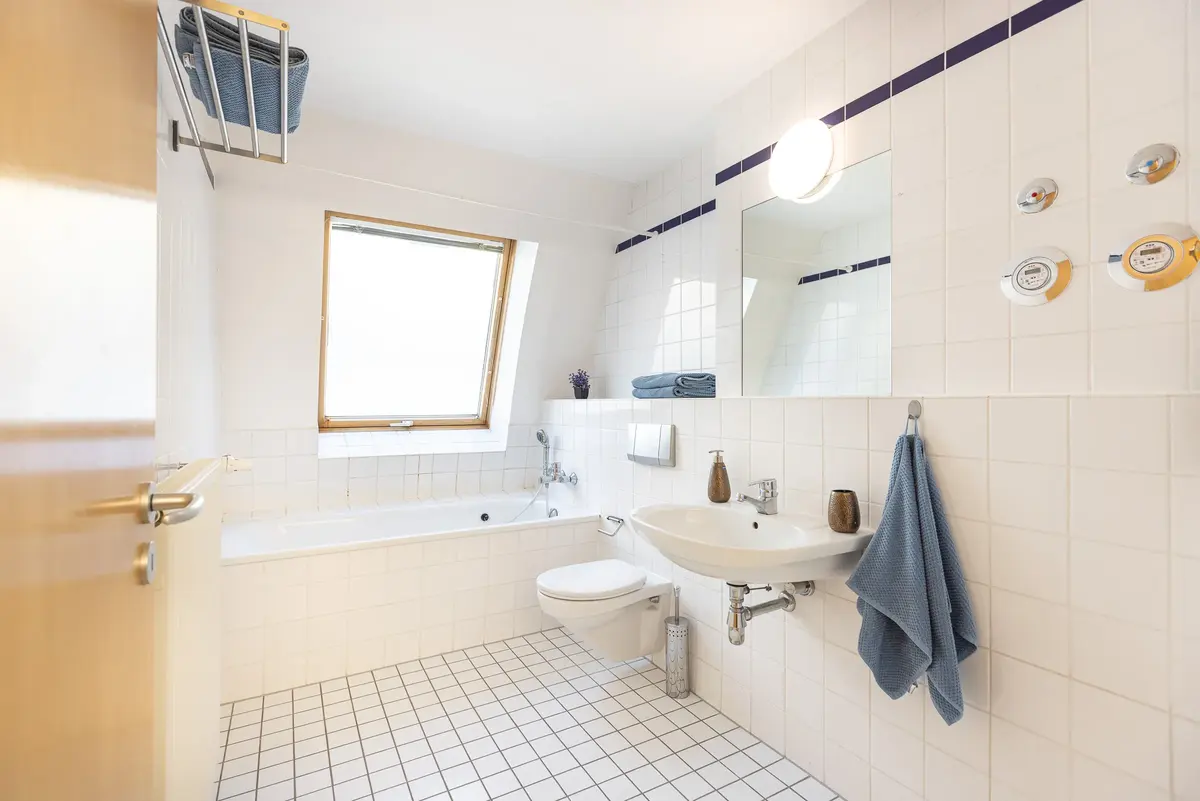 Loft L, Loft with three bedrooms, CopperRoof Apartments Merseburg, view 5