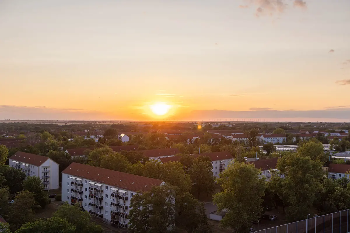 Sonnenuntergang über Merseburg, vom Dach aus gesehen