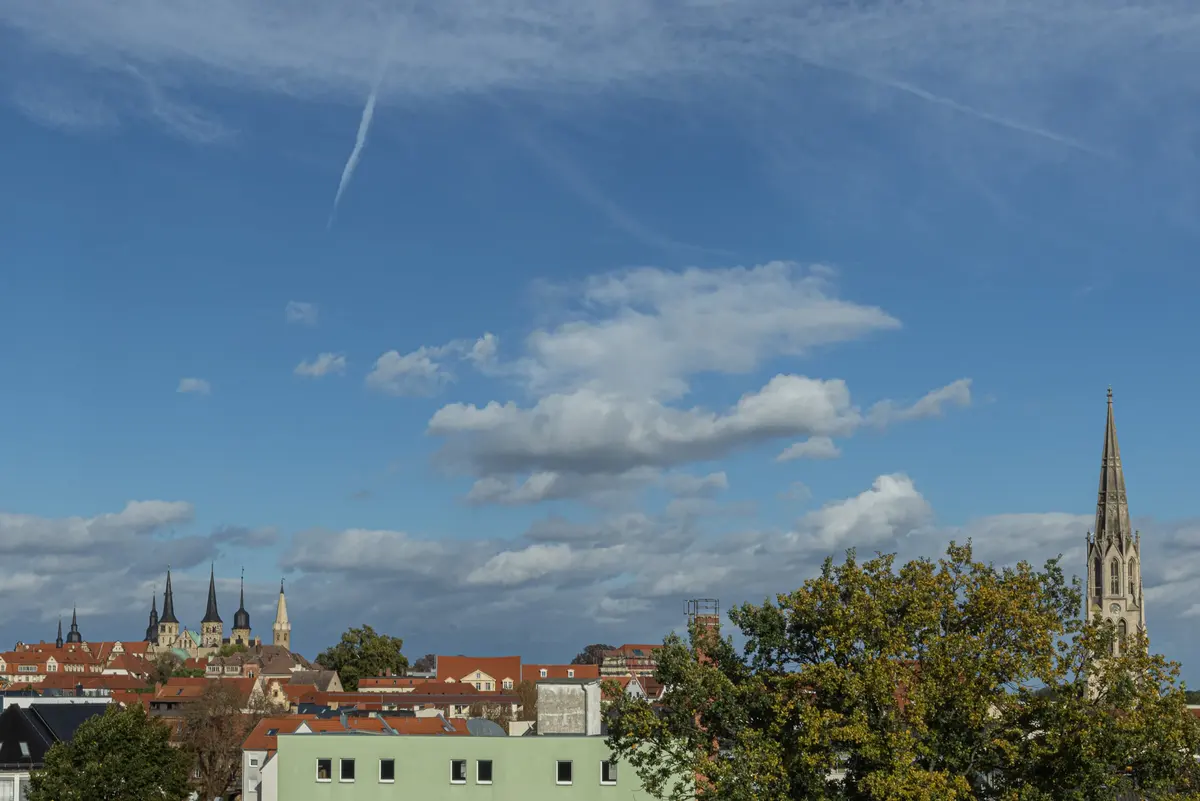 Penthouse, Loft mit 7 Schlafzimmern und Wohn-/Essbereich, CopperRoof Apartments Merseburg, Ansicht 2